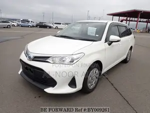 Toyota Corolla Fielder 2021 White