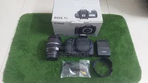 DSLR Camera Canon Eos 7D With 17-85mm Lens (Used)