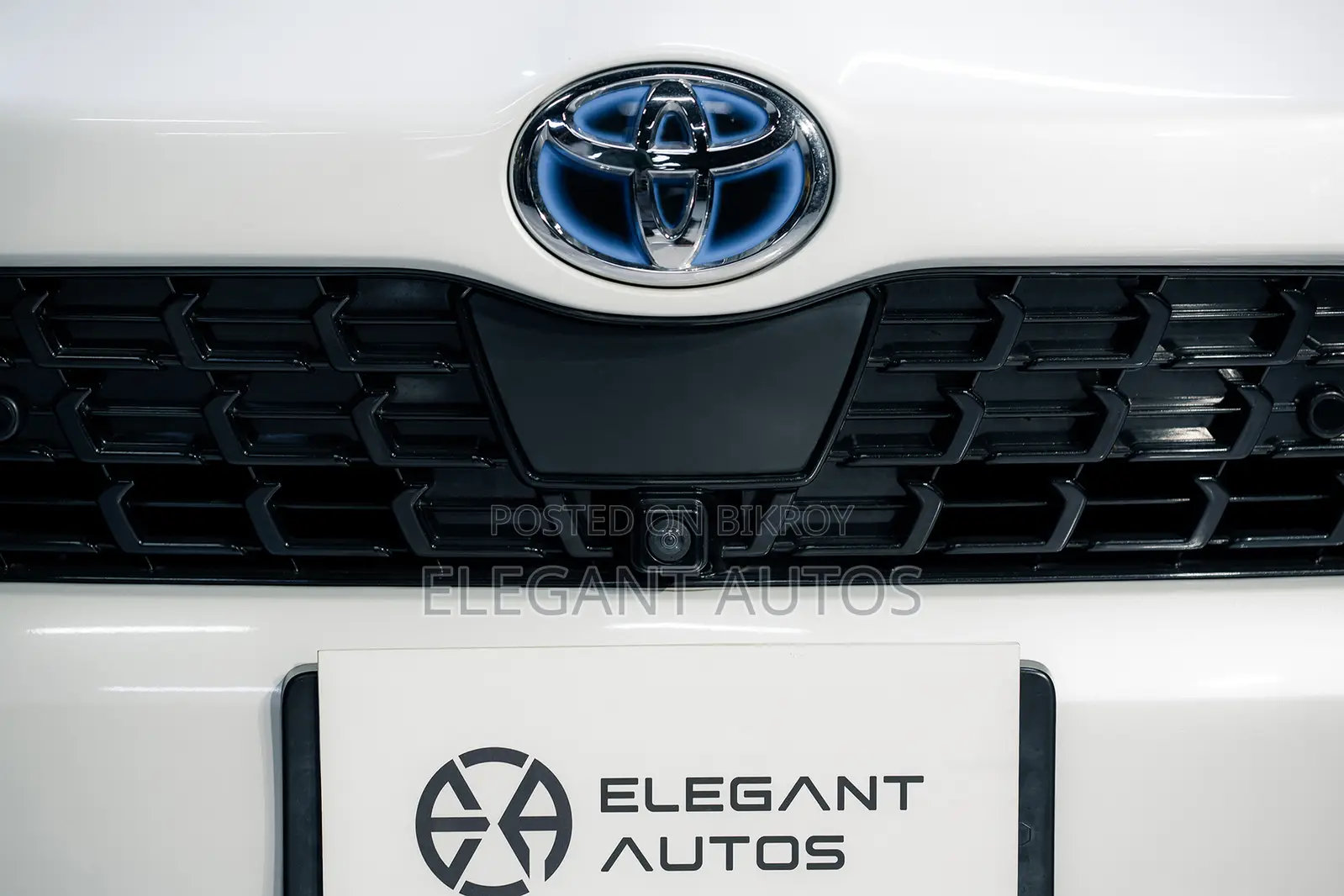Toyota Yaris Cross 1.5 Hybrid FWD 2021 Pearl