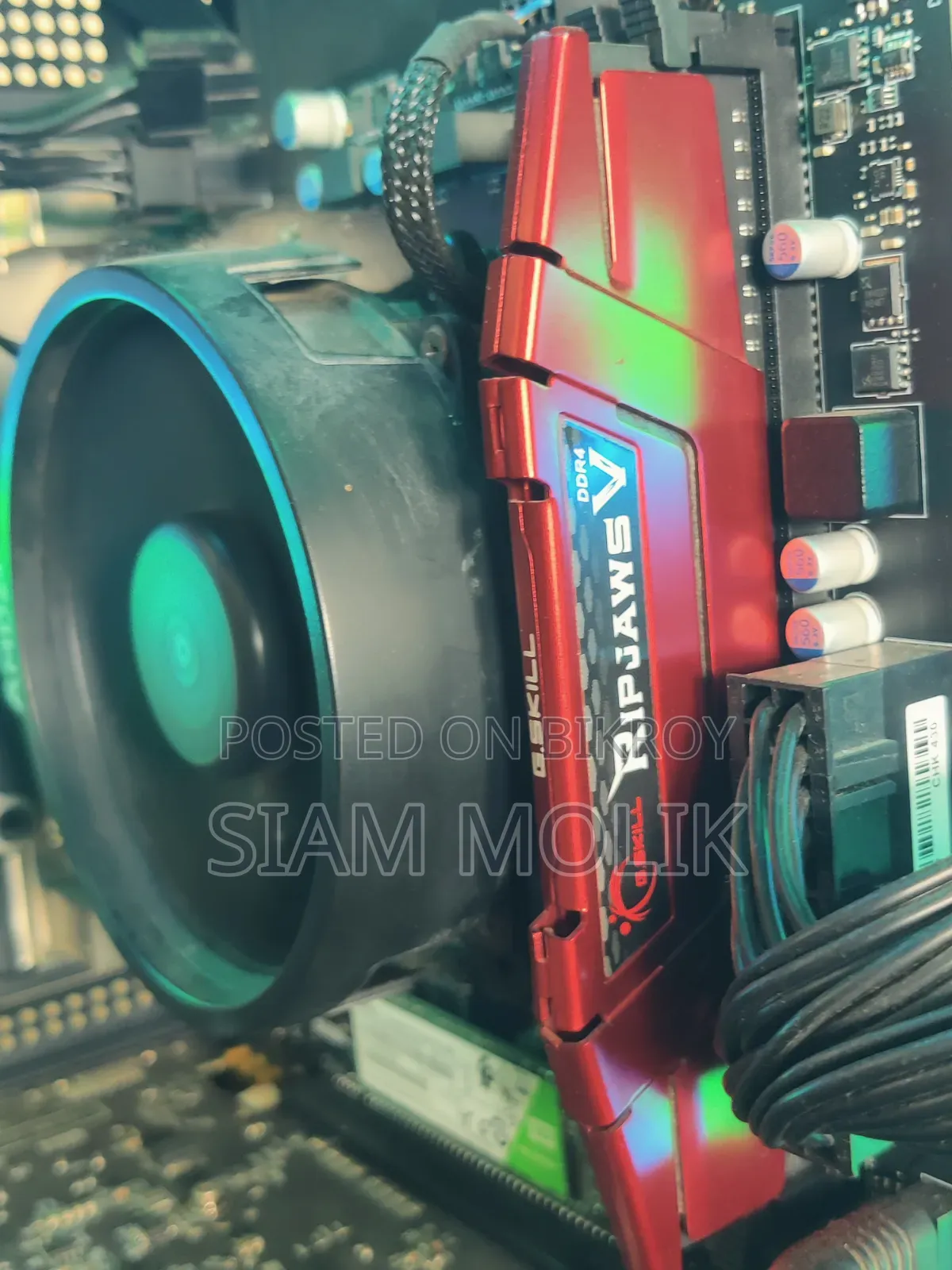Desktop Computer Gigabyte 8GB AMD Ryzen 3 SSD 512GB