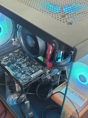 Desktop Computer Gigabyte 8GB AMD Ryzen 3 SSD 512GB