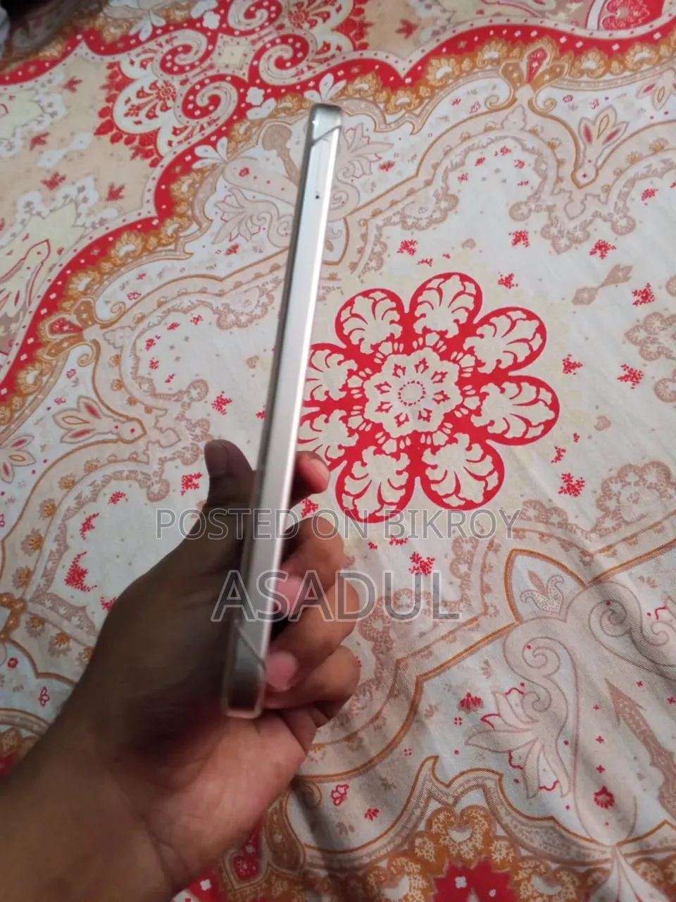আইটেল সিটি ২০০ ১২৮ জিবি গ্রে