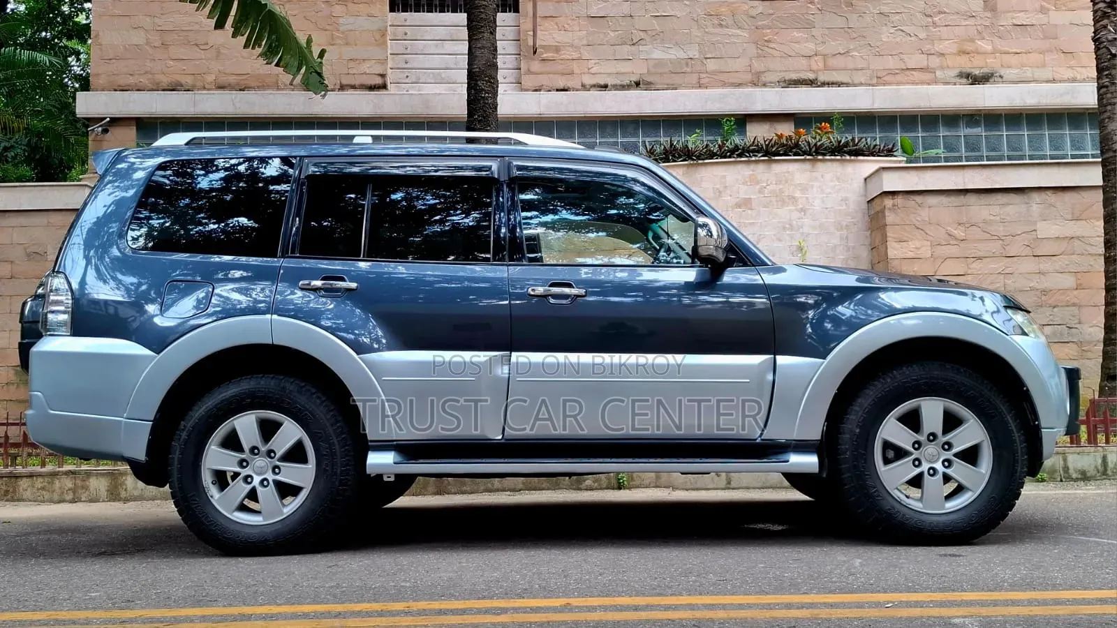 Mitsubishi Pajero 2008 Blue