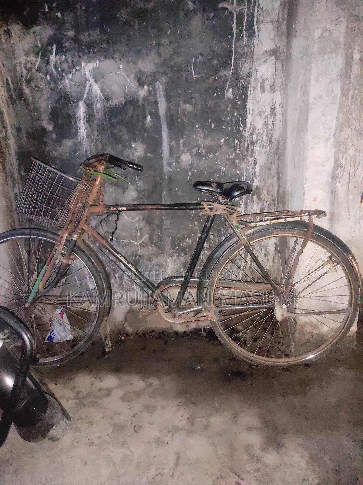 সাইকেলটা বিক্রি করা হবে, সবকিছু ঠিকঠাক,