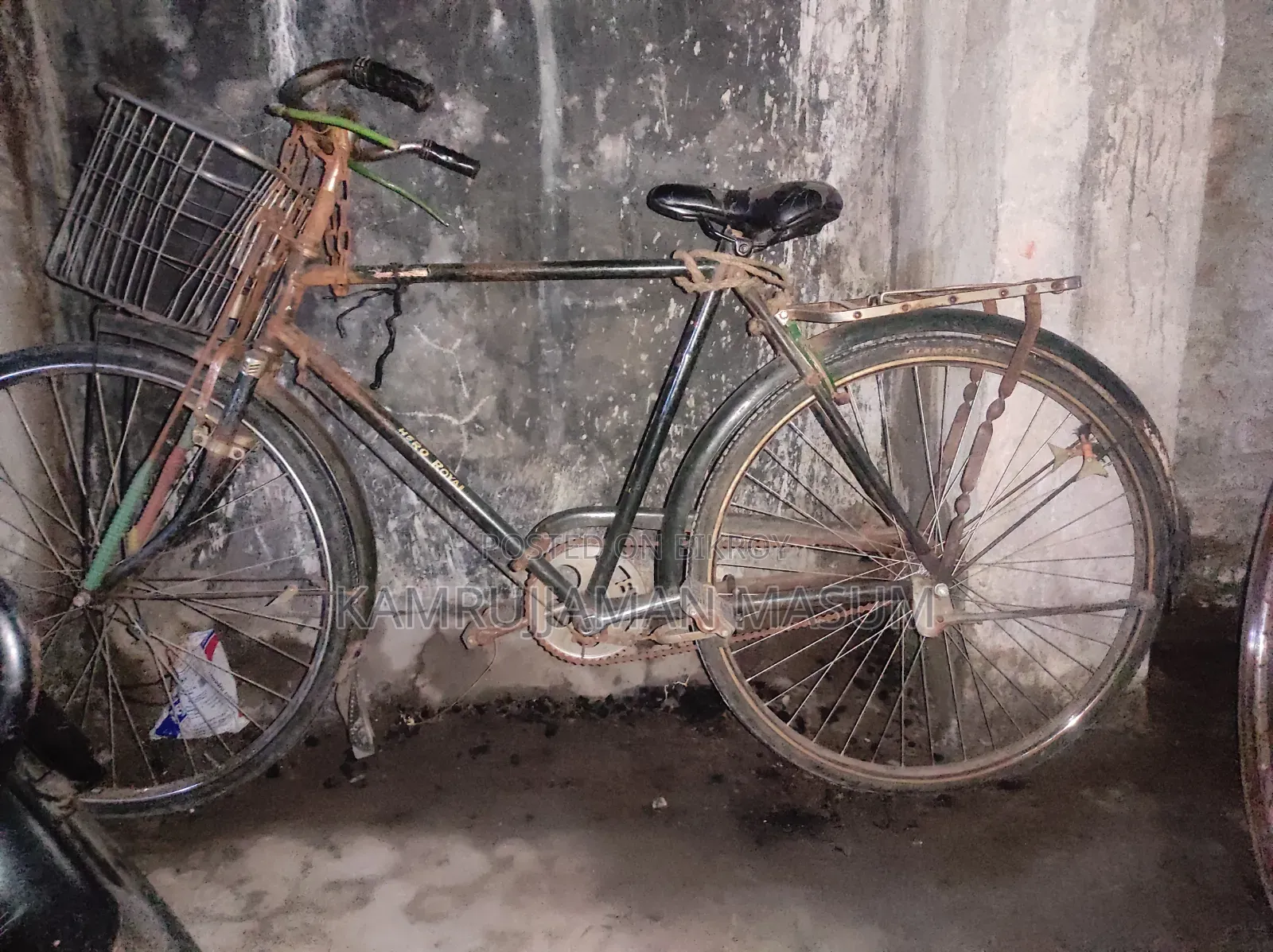 সাইকেলটা বিক্রি করা হবে, সবকিছু ঠিকঠাক,