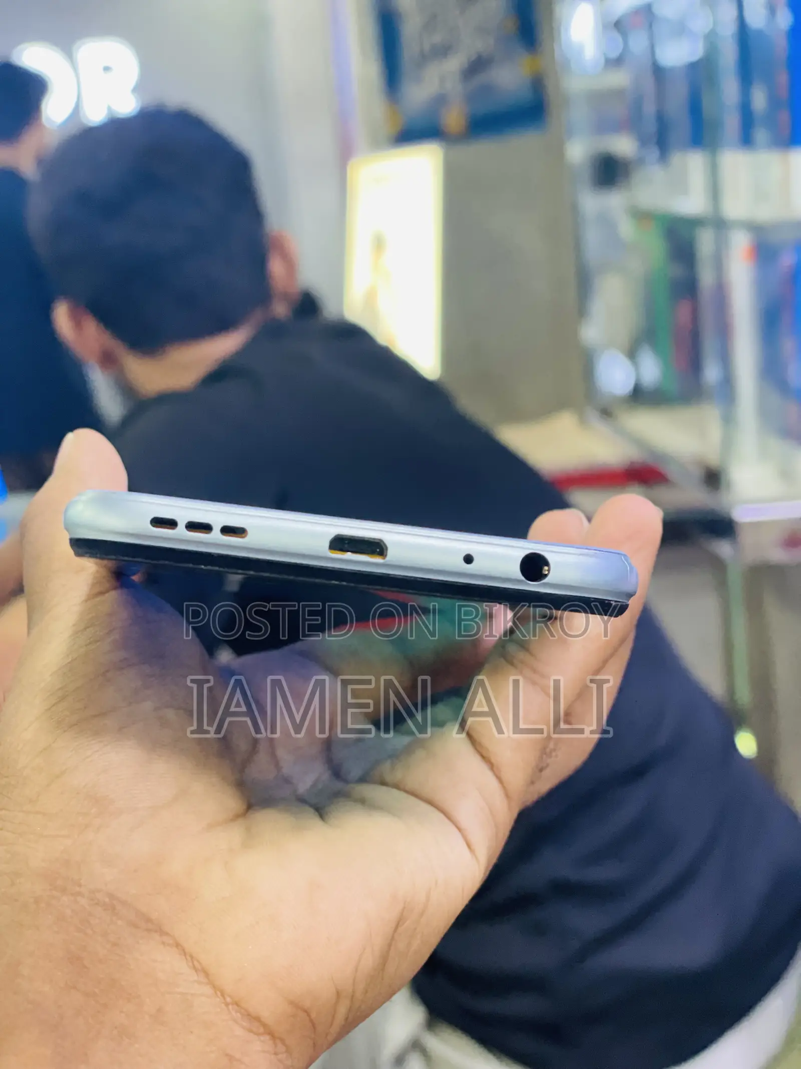 Vivo Y12s 32 GB Blue