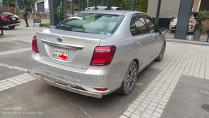 Toyota Axio 2015 Silver