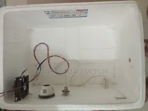 An incubator machine for 100 eggs will be sold