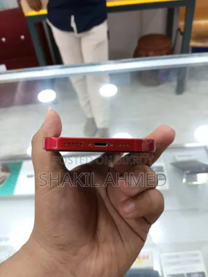 Apple iPhone 13 256 GB Red