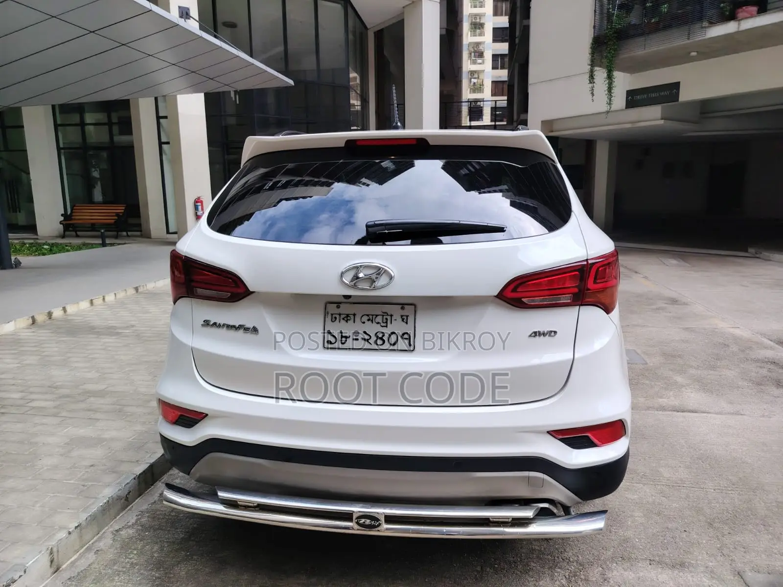 Hyundai Santa Fe 2017 White