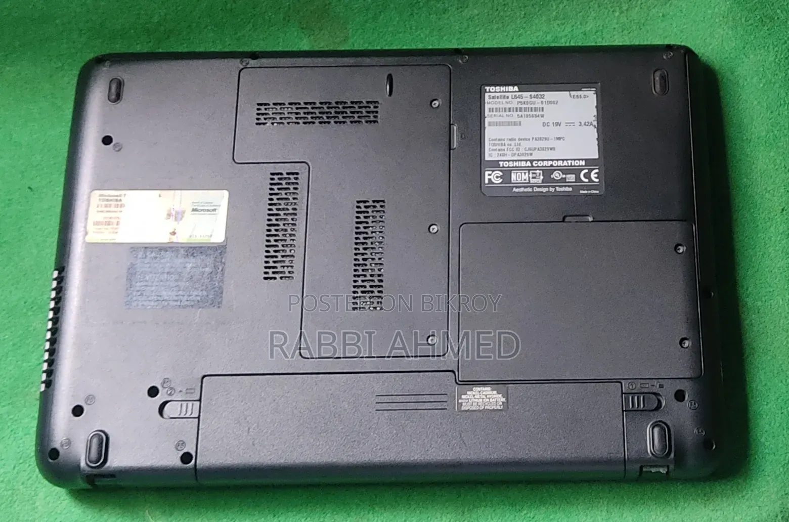 Laptop Toshiba 4GB Intel Core i3 HDD 320GB