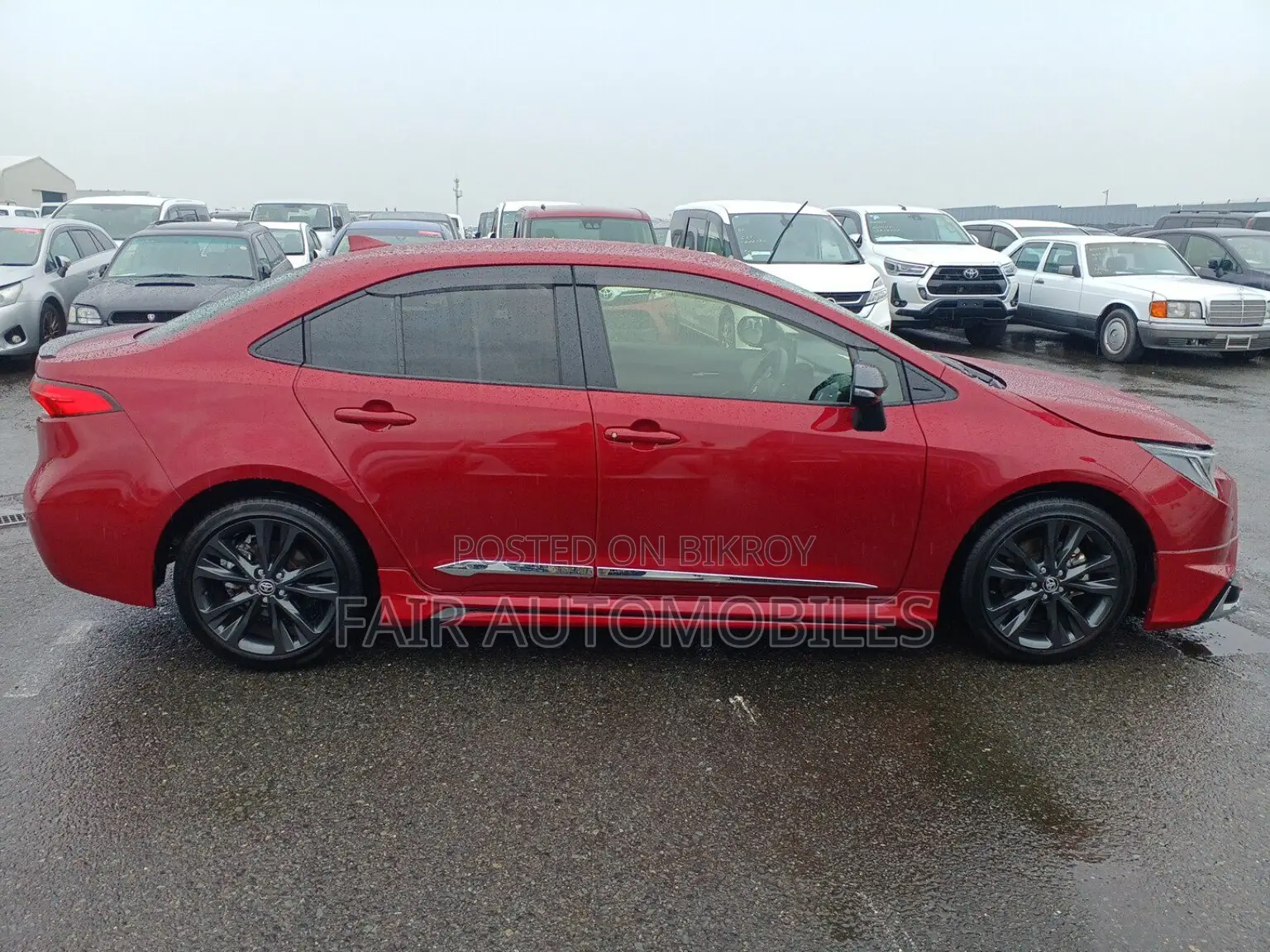 Toyota Corolla 2022 Red