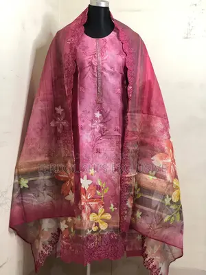 কারচুপি কটন ডিজিটাল প্রিন্ট