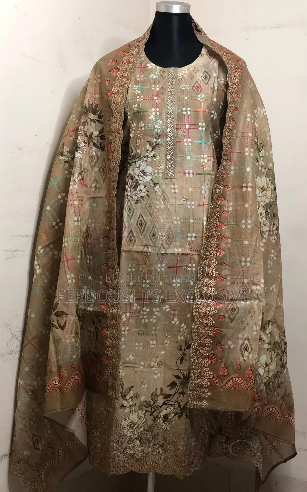 কারচুপি কটন ডিজিটাল প্রিন্ট