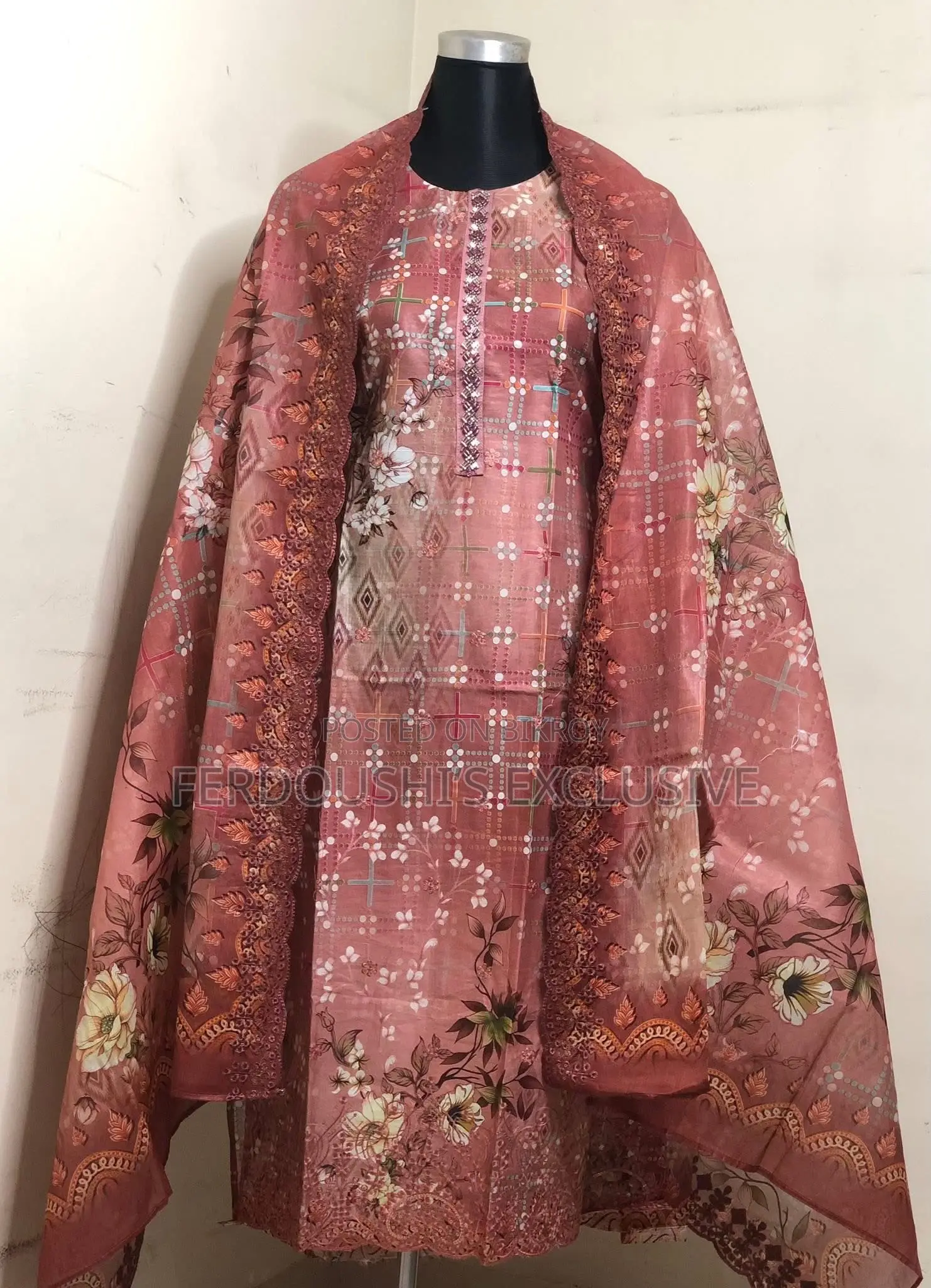 কারচুপি কটন ডিজিটাল প্রিন্ট