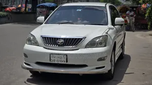 Toyota Harrier 2009 White