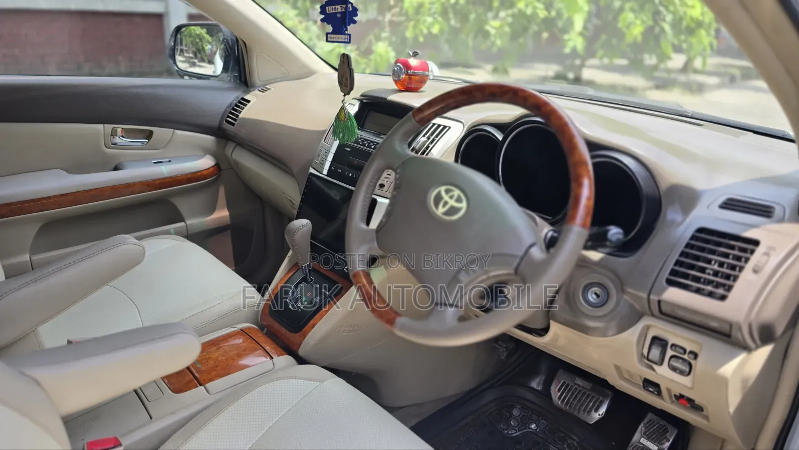 Toyota Harrier 2009 White