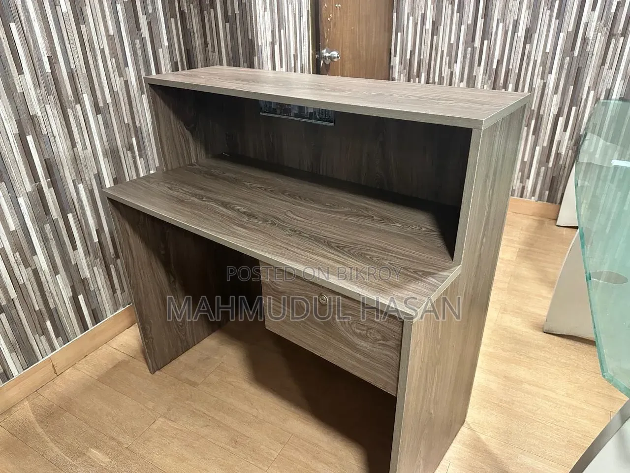 Office Desk / Study Table