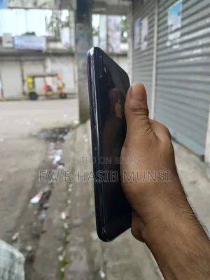 অ্যাপল আইফোন এক্সএস ৬৪ জিবি ব্ল্যাক