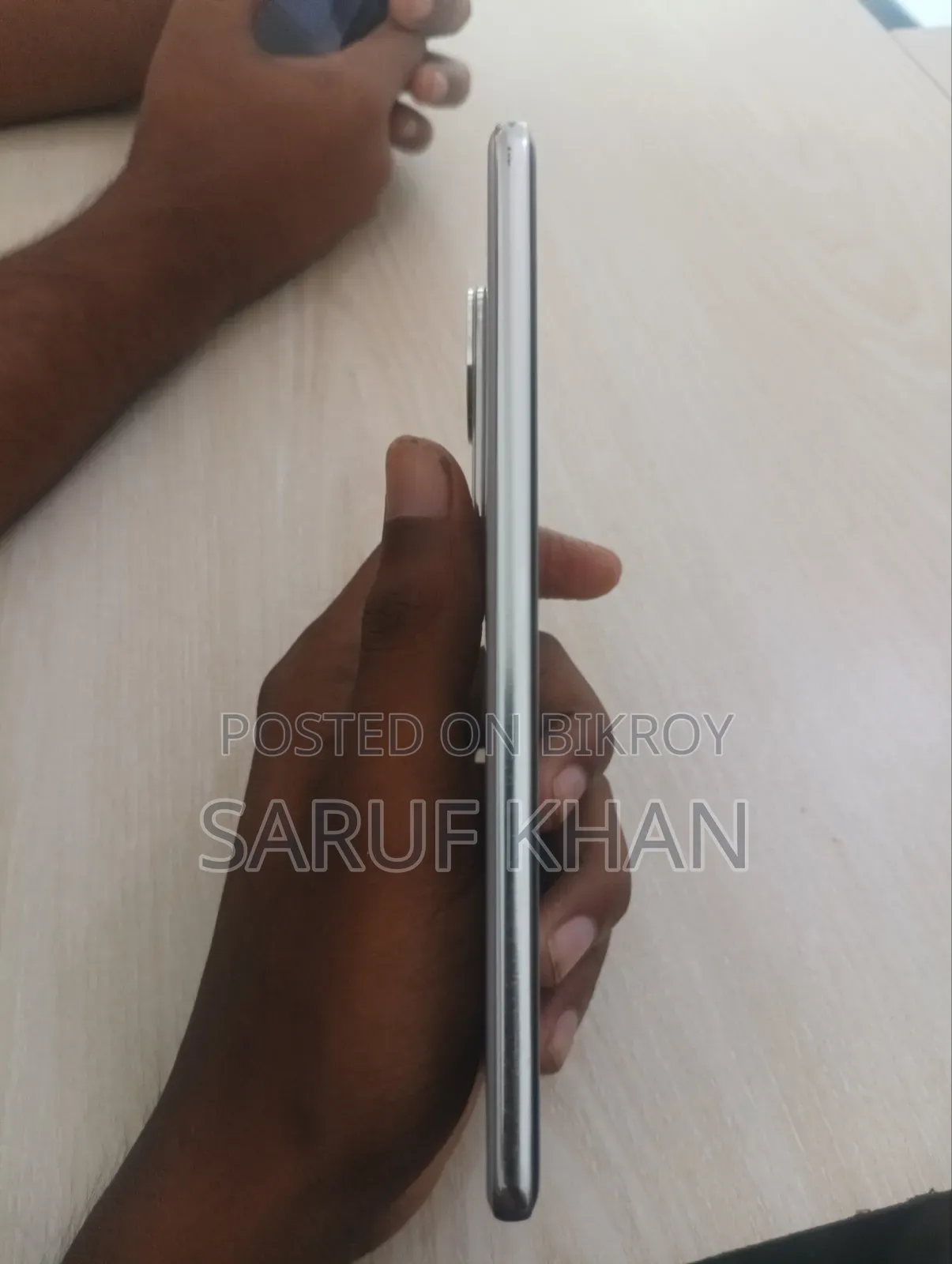 Vivo V50e 256 GB White