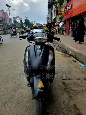 সুজুকি অ্যাক্সেস ১২৫ ২০২৩ কালো
