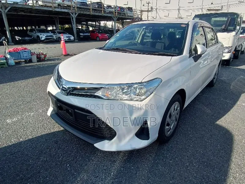 Toyota Axio 2021 White