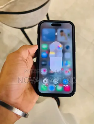 Apple iPhone 15 128 GB White