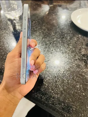 Apple iPhone 15 128 GB White