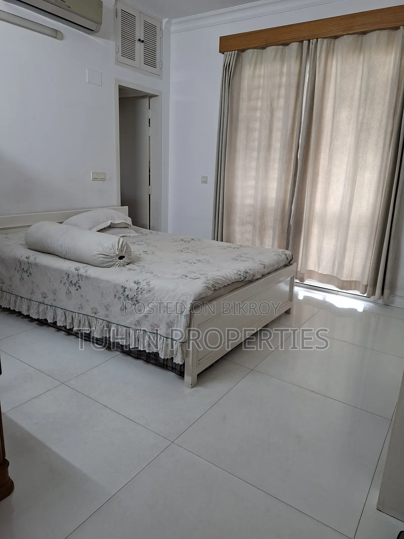 4-Bedroom Apartment in Banani for Sale