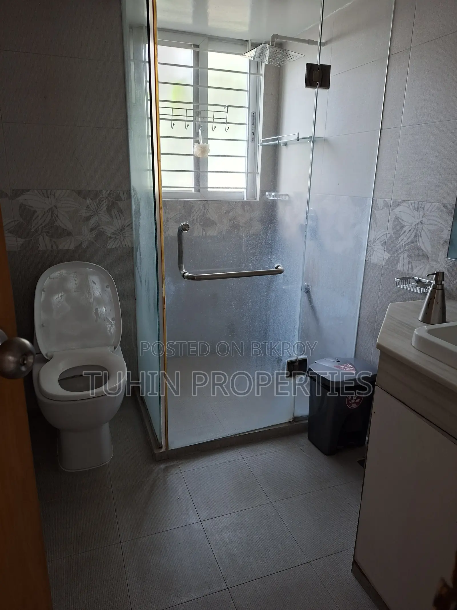 4-Bedroom Apartment in Banani for Sale