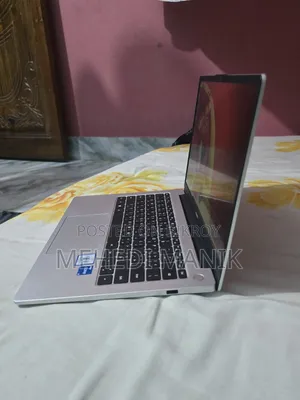 Laptop Huawei Matebook D 15 16GB Intel Core i5 SSD 512GB
