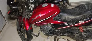 হিরো ইগনিটর ২০১৯ লাল
