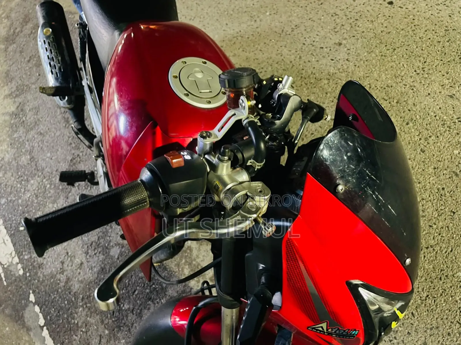 Suzuki 750 2014 Red