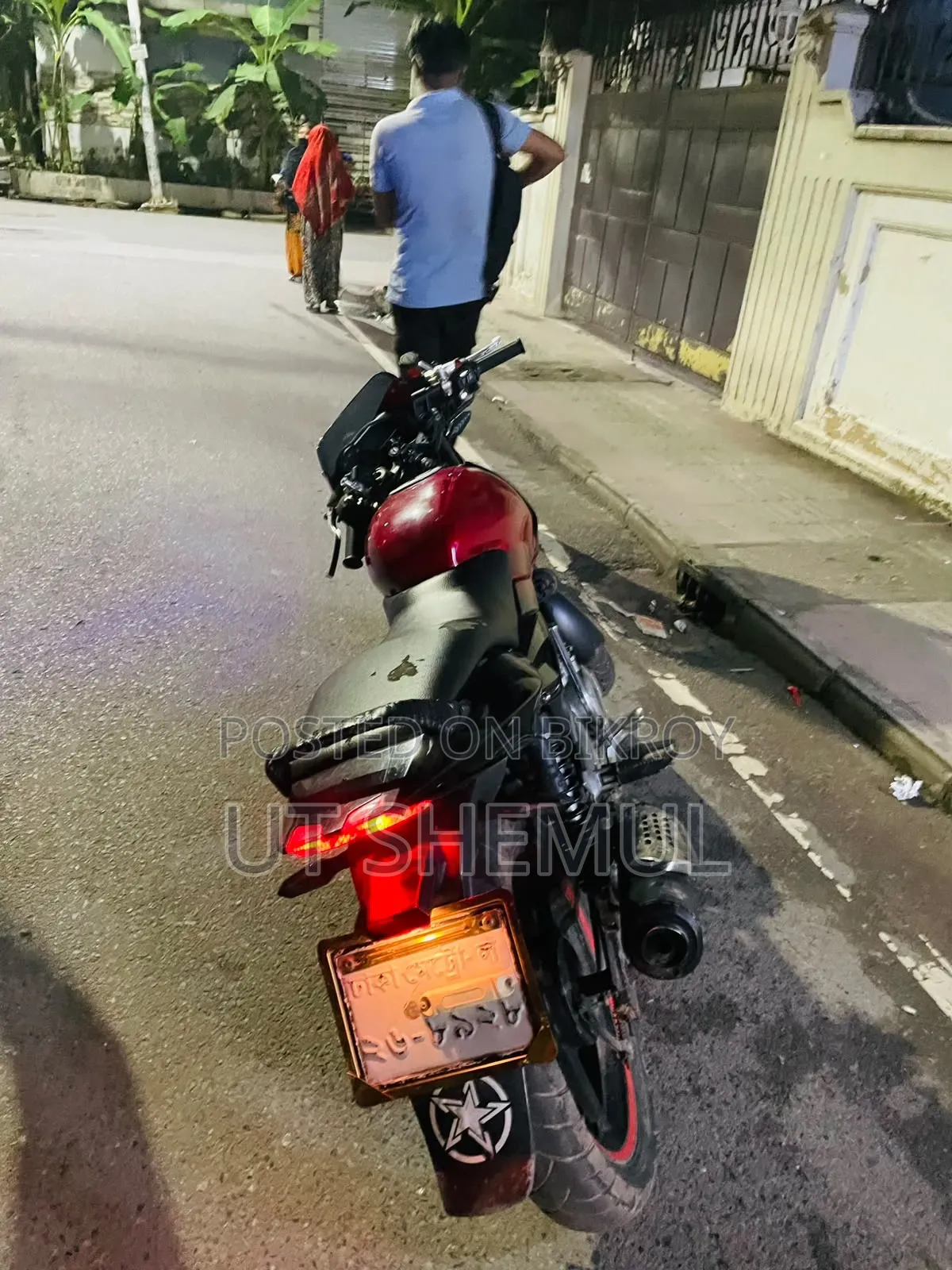 Suzuki 750 2014 Red
