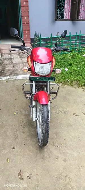 Hero HF Deluxe 2018 Red