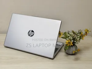 Laptop HP 15 16GB Intel Core Ultra 5 SSD 512GB