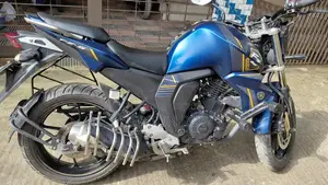 ইয়ামাহা এফজেডএস ভি২ ২০২২ ব্লু