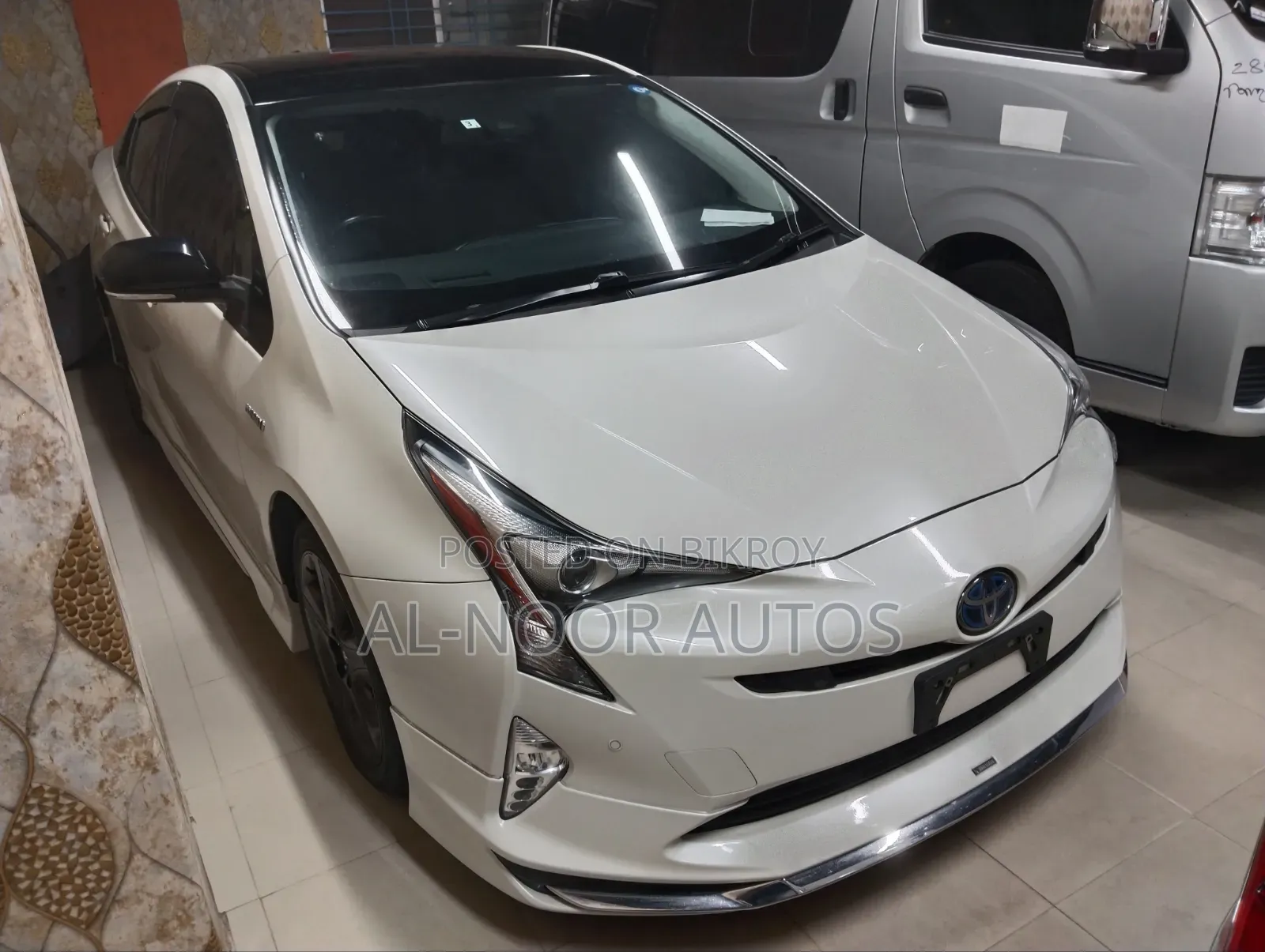 Toyota Prius 2018 Pearl