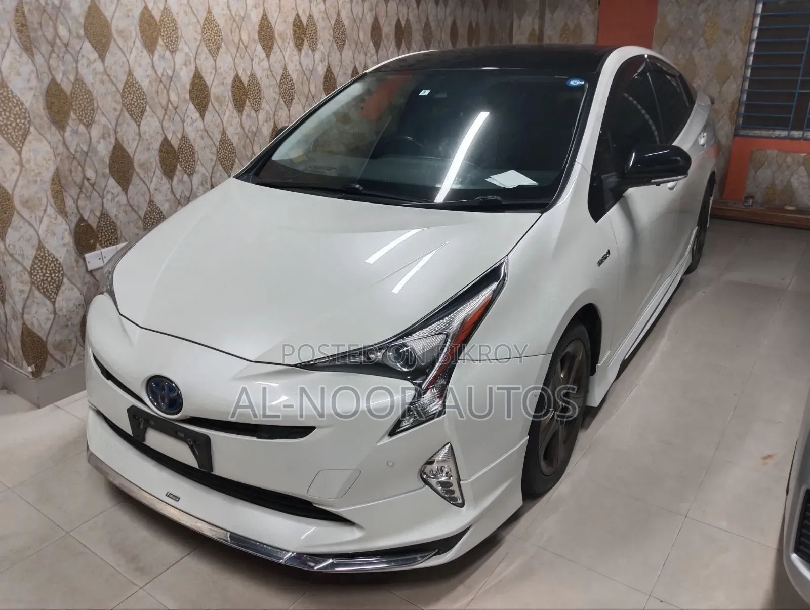 Toyota Prius 2018 Pearl