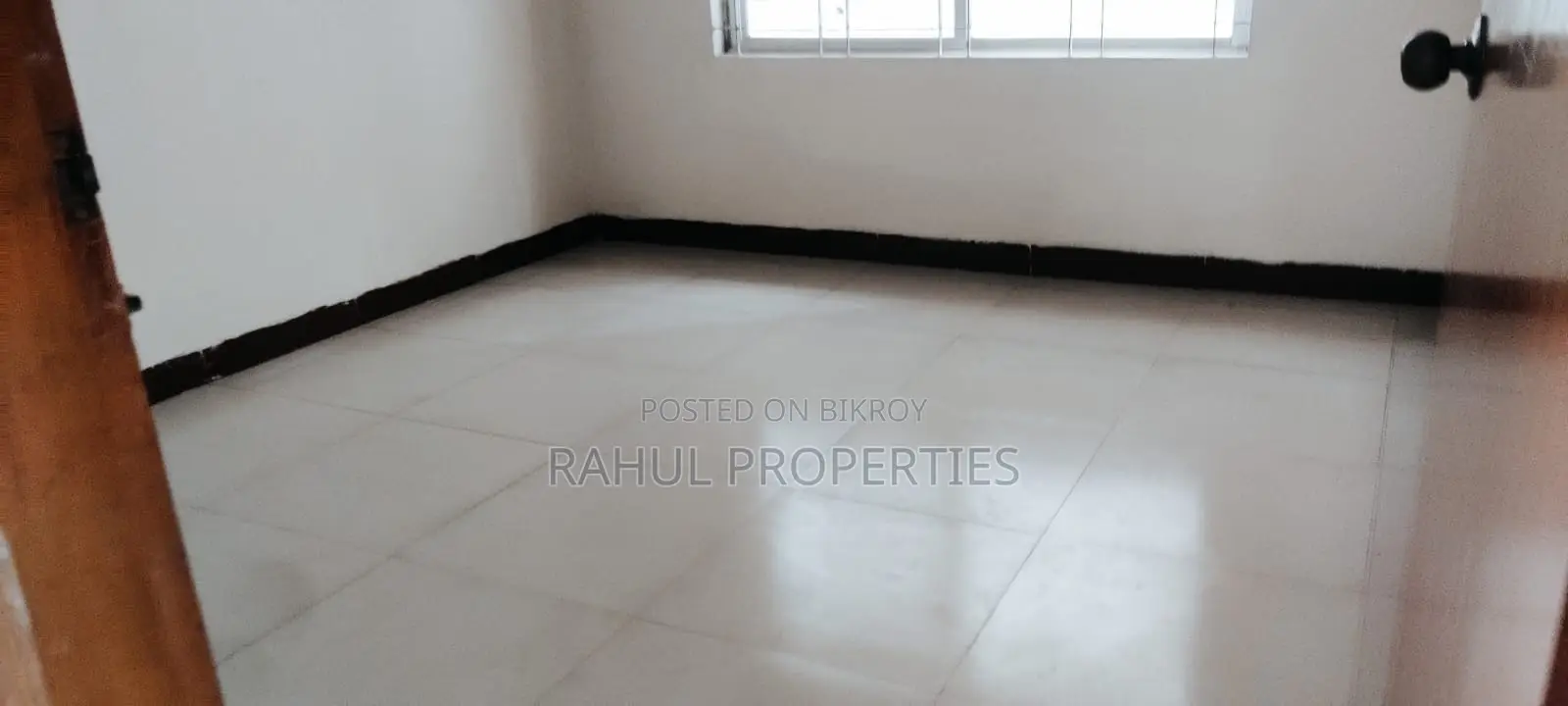 বসুন্ধরায় ৩ বেডরুমের অ্যাপার্টমেন্ট বিক্রির জন্য