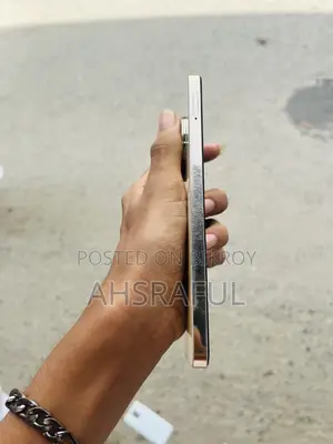 রিয়েলমি ১১ ৫জি ২৫৬ জিবি ব্রোঞ্জ