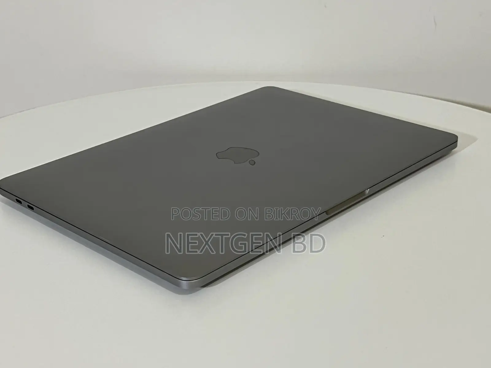 Laptop Apple MacBook Pro 2020 16GB Intel Core i5 SSD 500GB