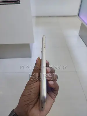 স্যামসাং গ্যালাক্সি জে৭ ১৬ জিবি গোল্ড