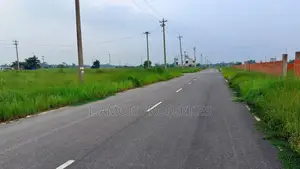 বসুন্ধরা পি এক্স ৪ কাঠা প্লট বিক্রি