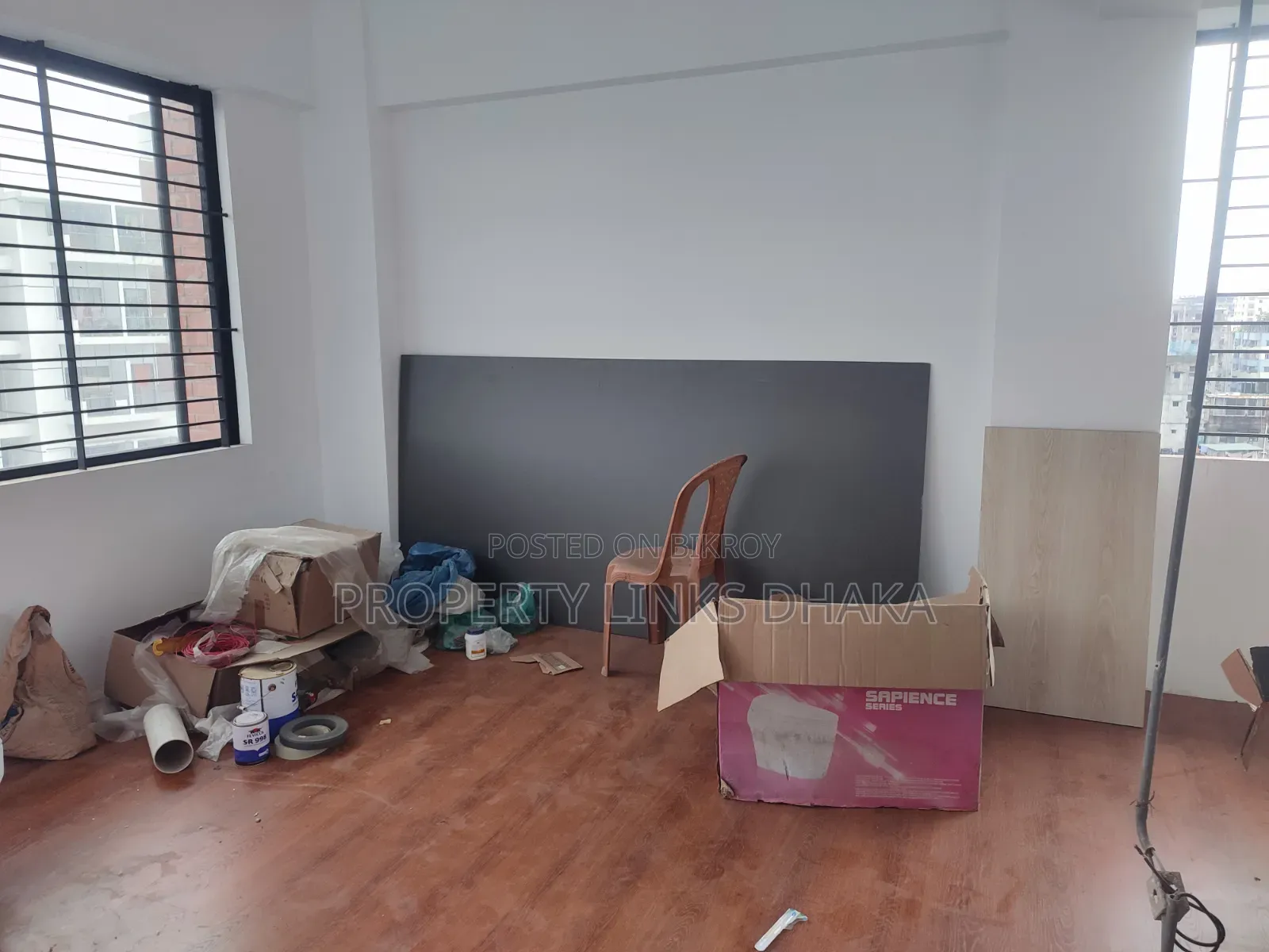 বসুন্ধরার পাশে বারিধারায় ৩ বেডরুমের অ্যাপার্টমেন্ট বিক্রয়ের জন্য