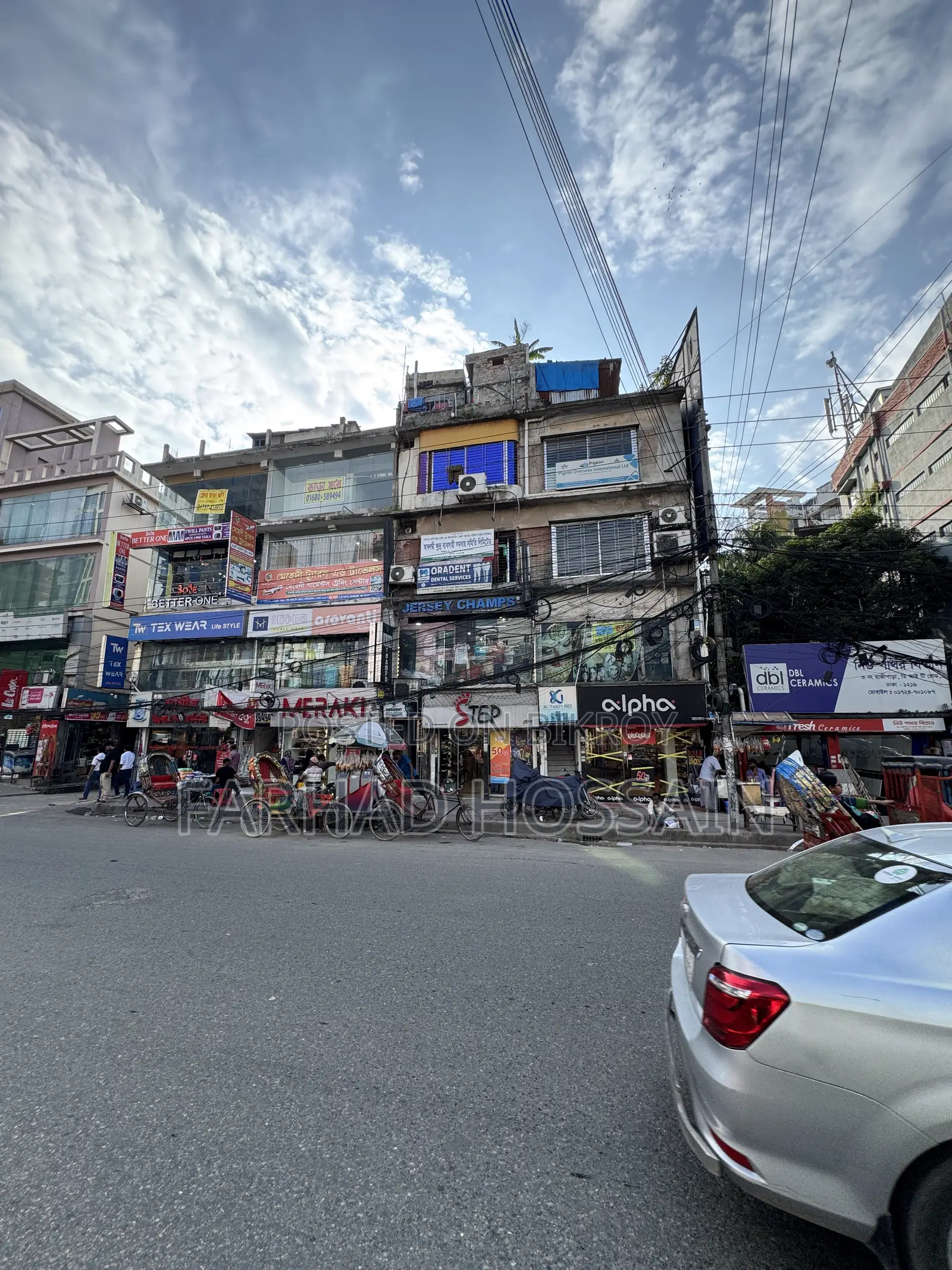২য় তলা (দ্বিতীয় তলা) কম-বেশি ৪৫০ স্কয়ার ফিট