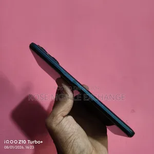 রিয়েলমি ১২৮ জিবি সবুজ