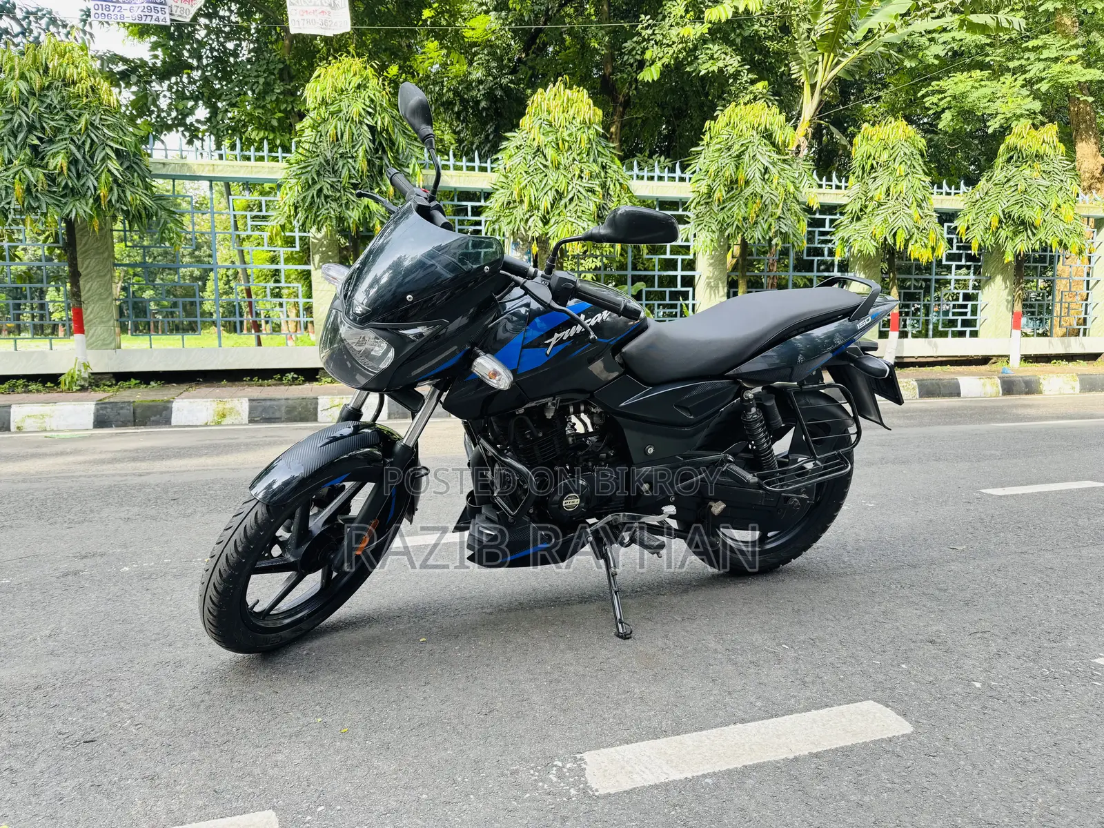 Bajaj Pulsar 150 2023 Black