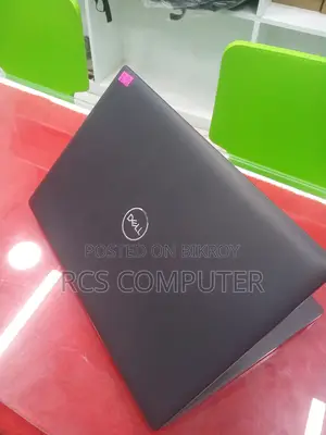 Laptop Dell Latitude 3520 8GB Intel Core i5 SSD 256GB