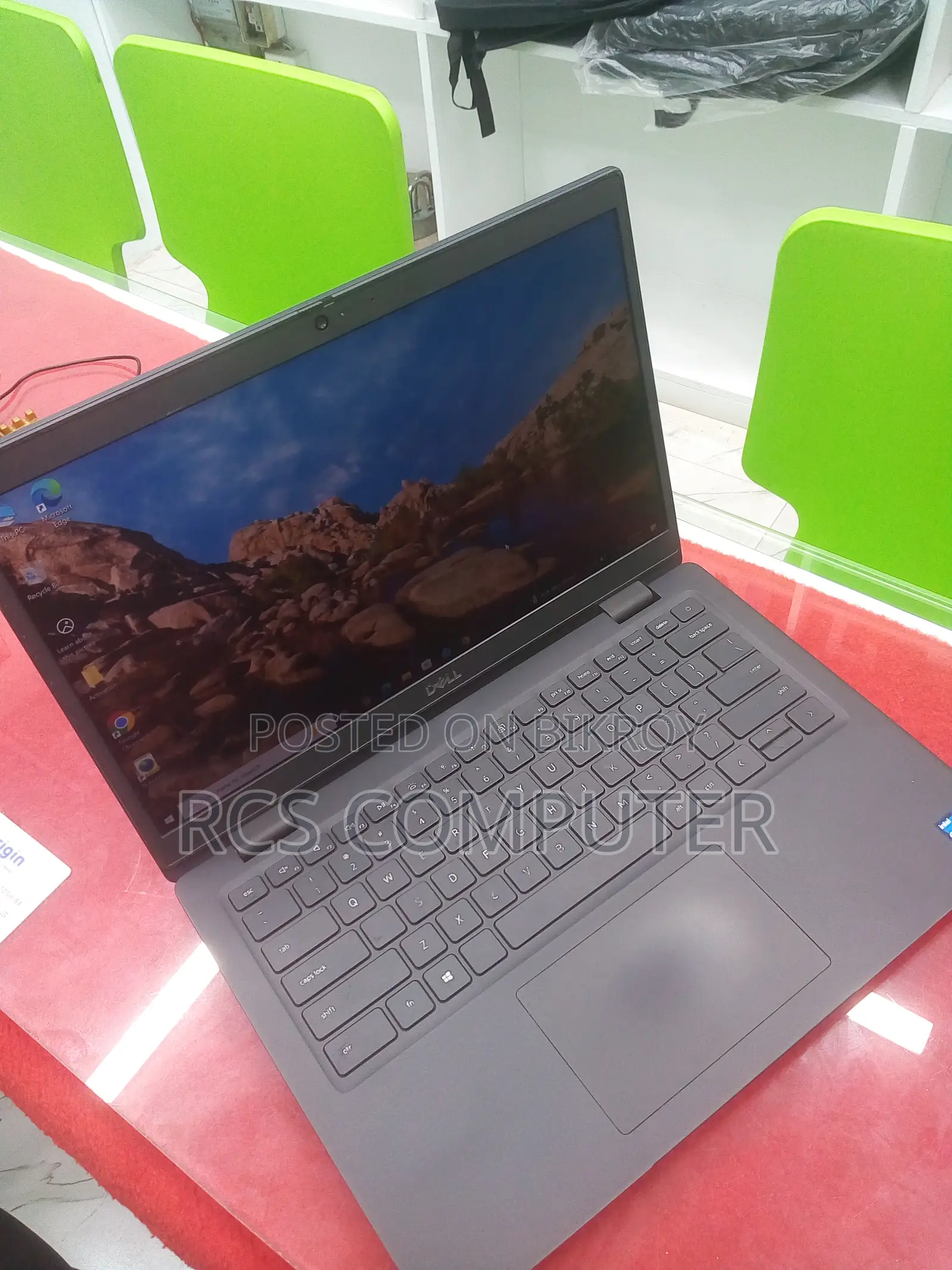 Laptop Dell Latitude 3520 8GB Intel Core i5 SSD 256GB